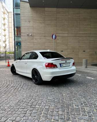 BMW Seria 1 cena 45000 przebieg: 182000, rok produkcji 2009 z Łódź małe 29